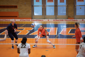 Syracuse defeated Hofstra in four sets after yesterday's loss to Army.