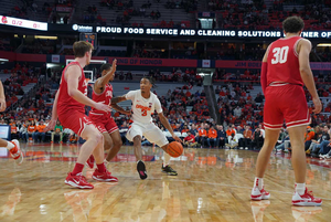 Our beat writers disagree regarding the outcome of Syracuse's matchup with Pitt. 