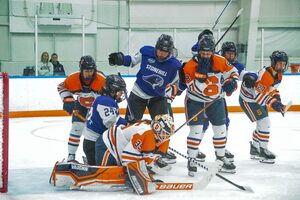 Syracuse defeated Stonehill in its season-opener 4-0. 